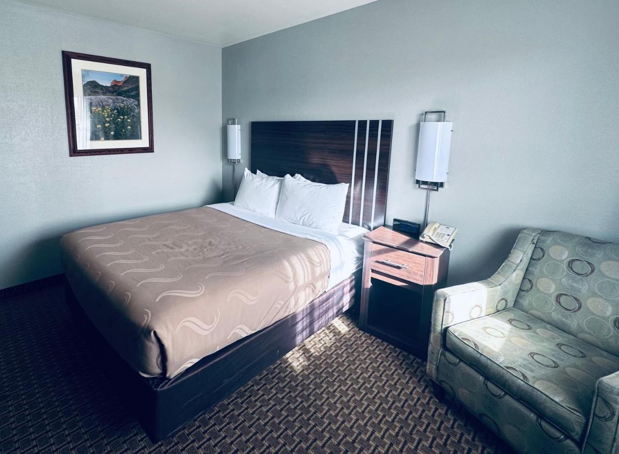 Quality Inn Дуранго Екстериор снимка